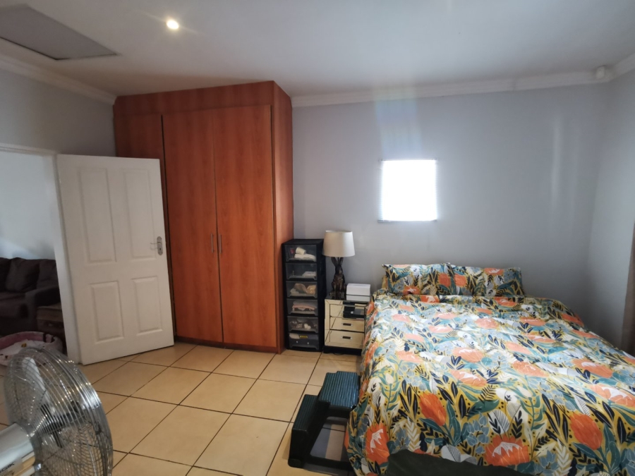 To Let 2 Bedroom Property for Rent in Die Bult North West